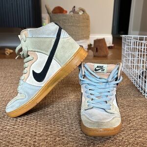 Nike SB High Pro Spectrum